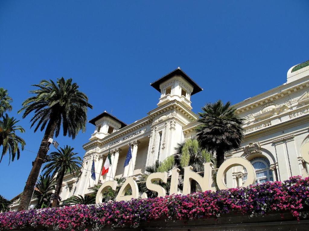 圣雷默Casa Carina Centro Citta Con Garage Privato公寓 外观 照片
